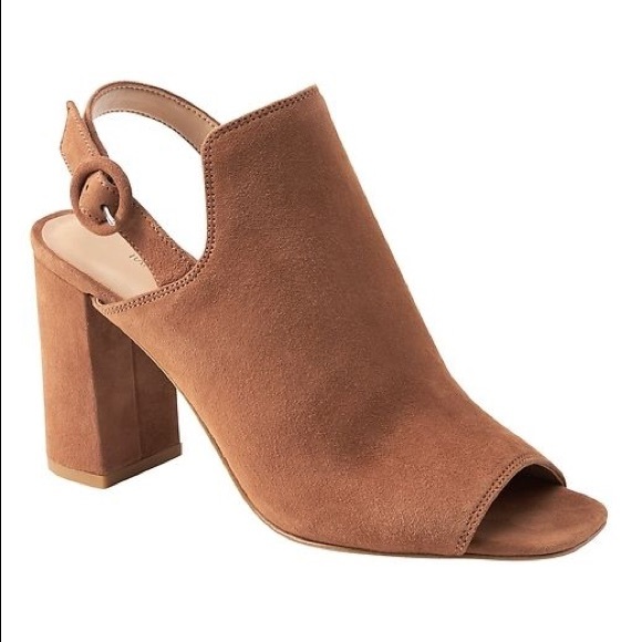 Brown tan suede block heels straps size 8 open toe